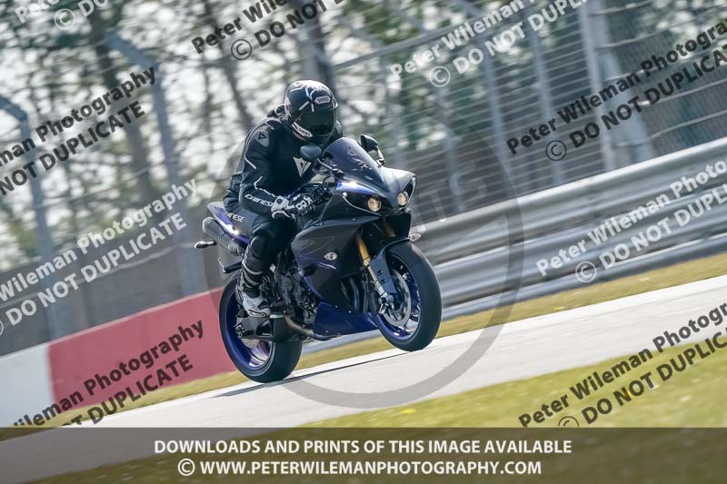 donington no limits trackday;donington park photographs;donington trackday photographs;no limits trackdays;peter wileman photography;trackday digital images;trackday photos